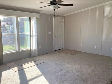 6040 Dora Ct, Slatington, PA 18080 - photo 5