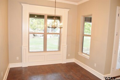 1422 Hubbard Dr, Tyler, TX 75703 - photo 7