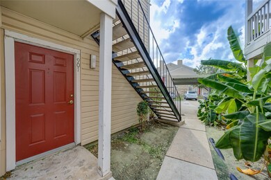 2750 Holly Hall St unit 901, Houston, TX 77054 - photo 4