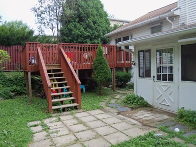 504 Lombard St, Tamaqua, PA 18252 - photo 7