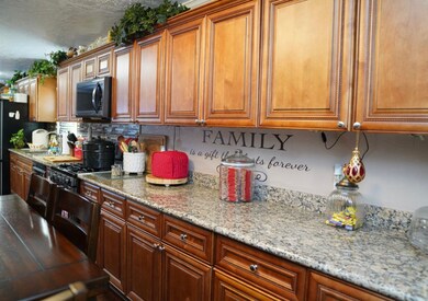 8330 Lettie St, Houston, TX 77075 - photo 7