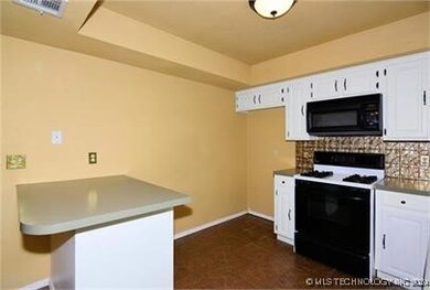 2800 S Narcissus Ct, Broken Arrow, OK 74012 - photo 7