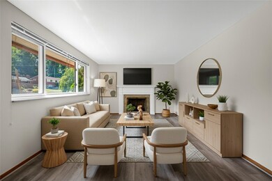 5123 S Passage Dr, Pittsburgh, PA 15236 - photo 6