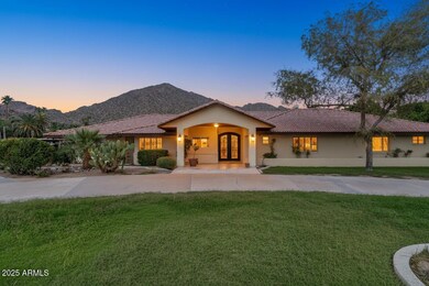 5310 E Camelback Rd, Phoenix, AZ 85018 - photo 2