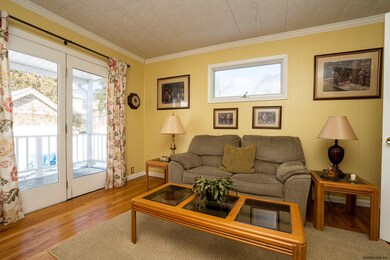 10 Van Buren St, Albany, NY 12206 - photo 7