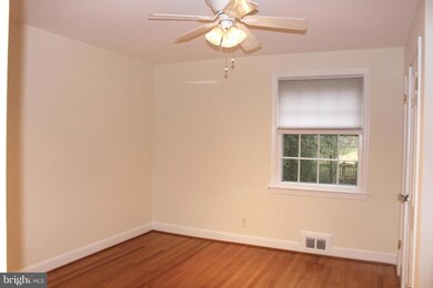 unlisted-address, Chevy Chase, MD 20815 - photo 7