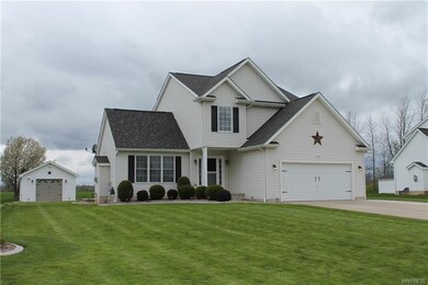 Large lot, meticulously maintained Large Detached 