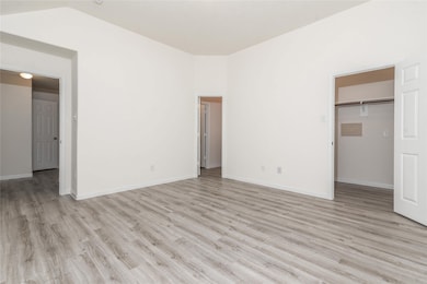 5814 Northern Oak St, Houston, TX 77016 - photo 6