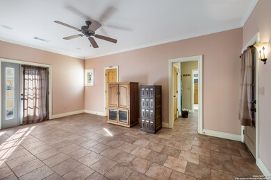 127 County Road 440, Hondo, TX 78861 - photo 7