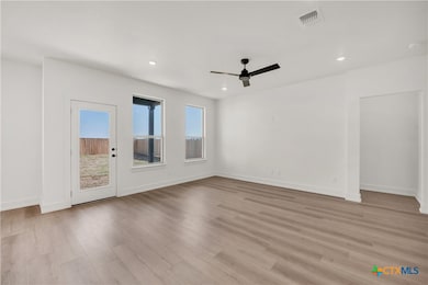 8903 Chalk Maple Dr, Killeen, TX 76542 - photo 7