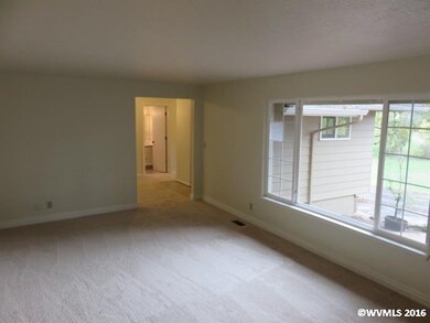 784 Ratcliff Dr SE, Salem, OR 97302 - photo 7