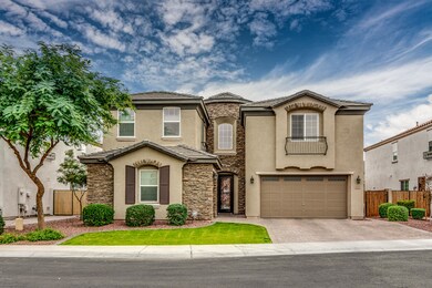 4273-E-Grand-3