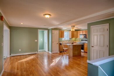 13 Arthur St, Haverhill, MA 01832 - photo 3