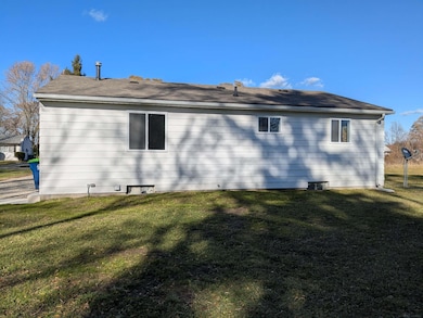 5050 Carnegie St, Saginaw, MI 48601 - photo 5