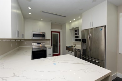 3180 SW 2nd St, Miami, FL 33135 - photo 5