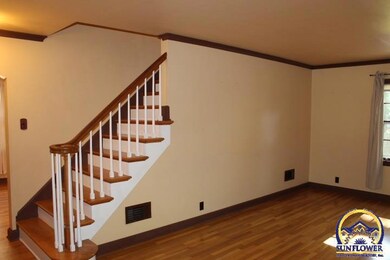 1212 SW Warren Ave, Topeka, KS 66604 - photo 3