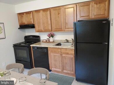 1 W Vine St, Hatfield, PA 19440 - photo 4