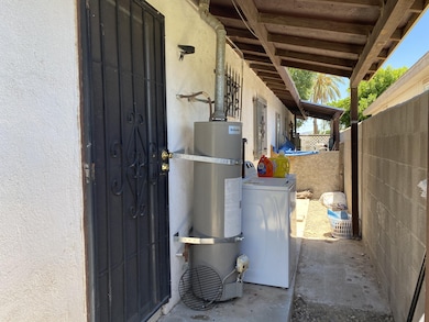 B38C7203-BF90-4EDC-8488-C157FFD0EEB4