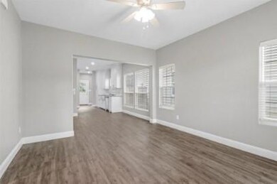 426 W Coffin St, Denison, TX 75020 - photo 4