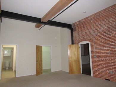 Fremont Lofts unit 309, Worcester, MA 01603 - photo 2