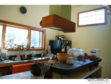 719 Reed St, Asheville, NC 28803 - photo 7