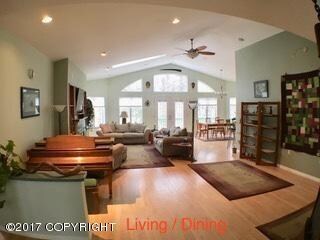 07_listing_photo
