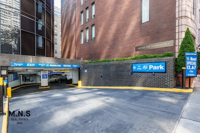 265 E 66th St unit 37-E, New York, NY 10065 - photo 3