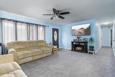 04-Living Room