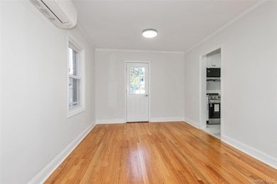 251-05 51st Ave, Little Neck, NY 11362 - photo 5