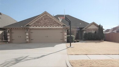 2400 SE 12th St, Moore, OK 73160 - photo 2