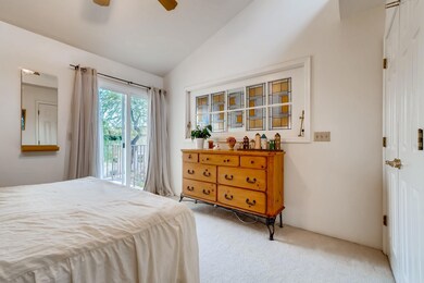 13 Master Bedroom 1598644017036