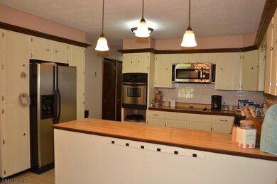 312 Locust Dr, Everett, PA 15537 - photo 6