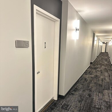 Capitol Hill Tower unit 716, Washington, DC 20003 - photo 5