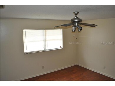 1006 Essex Ct, Brandon, FL 33510 - photo 4