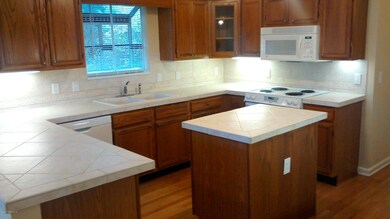 JAX1247S_3145 Nautilus Rd._Photo - Marke