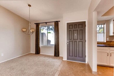 Entry/dining area
