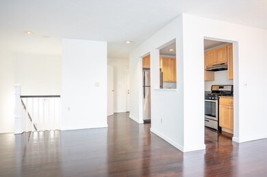 391 Hyde Park Ave unit 109, Roslindale, MA 02131 - photo 4