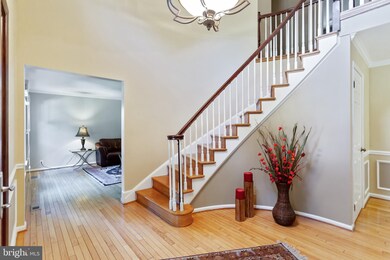 10572 Hunters Way, Laurel, MD 20723 - photo 4