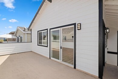 204 David Dr, Newport Beach, CA 92663 - photo 6