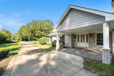 1000 Buckingham Rd, Grosse Pointe Park, MI 48230 - photo 4