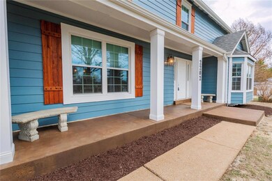2202 Kehrsgrove Ct, Chesterfield, MO 63005 - photo 2