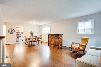 2605 N Winchester St, Arlington, VA 22213 - photo 3