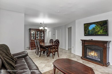 08-Living Room & Dining Room