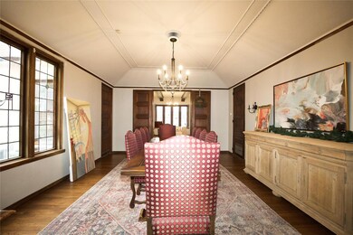 1314 E California St, Gainesville, TX 76240 - photo 7