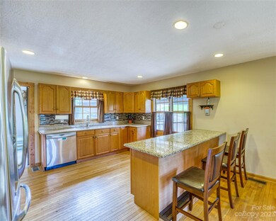 29 Stillwater Springs Rd, Burnsville, NC 28714 - photo 6