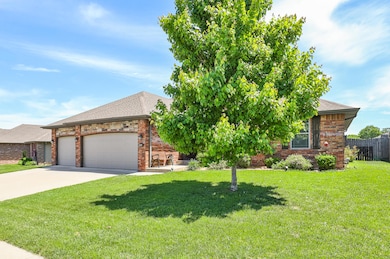 1918 N Brookhollow Dr, Nixa, MO 65714 - photo 6