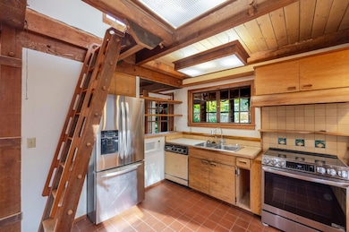 1009 Miramontes St, Half Moon Bay, CA 94019 - photo 7