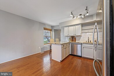 7521 Red Cravat Ct, Columbia, MD 21046 - photo 7