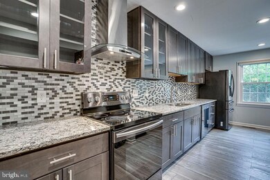 7951 Hidden Bridge Dr, Springfield, VA 22153 - photo 7