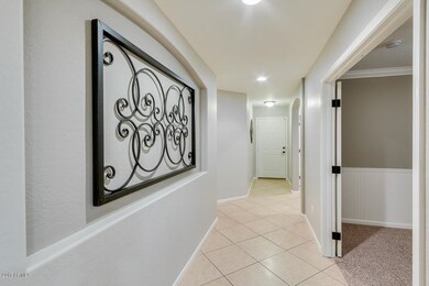 DECORATIVE NOOK